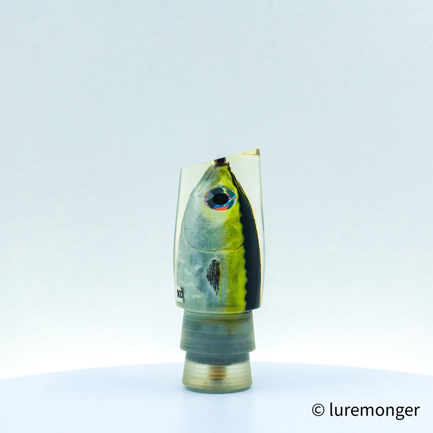 KC - 9” Vintage Fish Head Slant