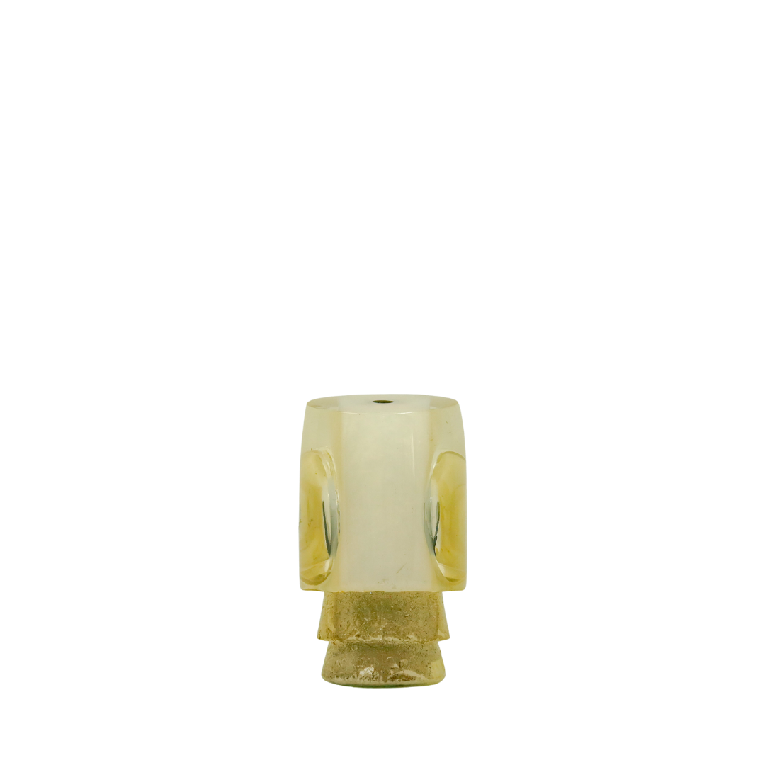 Joe Yee - 9" Unknown Shape White Pearl (Japan)